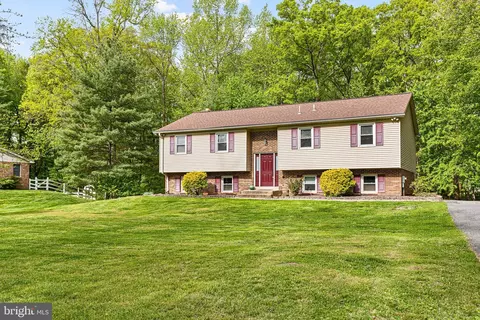 116 Dorothy Dr, Bear, DE 19701