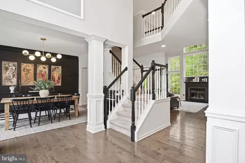 Entry Way - 121 Glencoe Ct, Newark, DE 19702 photo 5 of 12