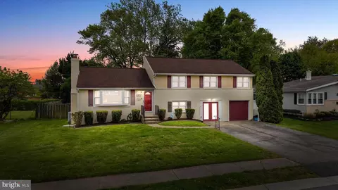 1916 Floral Dr, Wilmington, DE 19810