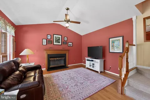 Living - 222 W Hope Ct, Bear, DE 19701 photo 3 of 3