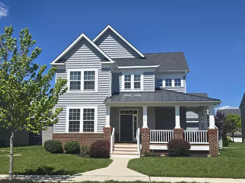 Exterior - 344 Sun Blvd, Bear, DE 19701 photo 2 of 12
