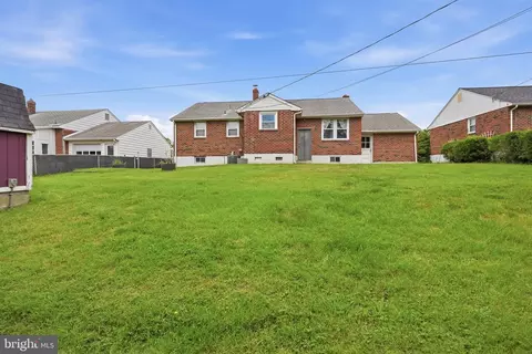 Exterior - 4620 Muggleton Rd, Wilmington, DE 19808 photo 4 of 4