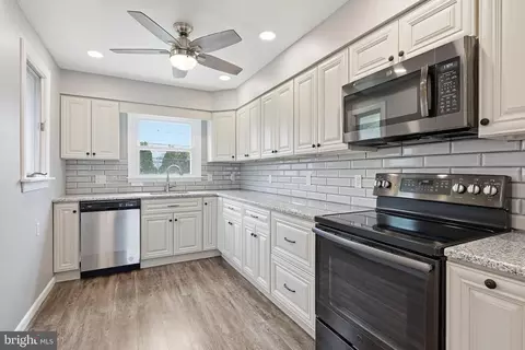 Kitchen - 4620 Muggleton Rd, Wilmington, DE 19808 photo 1 of 1