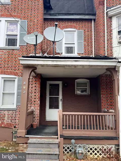 205 E 24th St, Wilmington, DE 19802