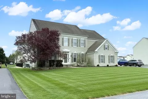 74 Hempstead Dr, Newark, DE 19702