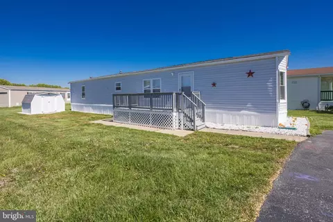 933 Laura Lee Cir #187, Bear, DE 19701