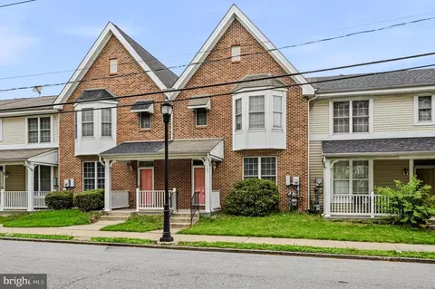 709 E 26th St, Wilmington, DE 19802