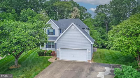 7 Lesh Ct, Middletown, DE 19709