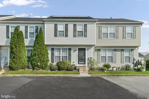 14 Lisa Dr, Newark, DE 19702