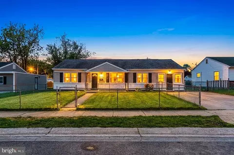 56 Chesterfield Dr, New Castle, DE 19720