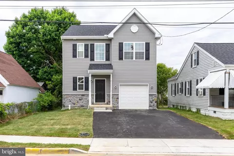 5 W Summit Ave, Wilmington, DE 19804