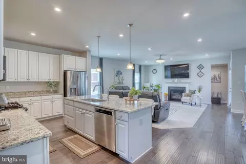871 Sweet Birch Dr, Middletown, DE 19709