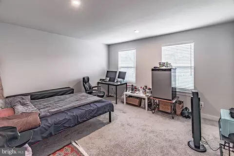 Bedroom - 311 Pine View Dr, Newark, DE 19702 photo 1 of 3
