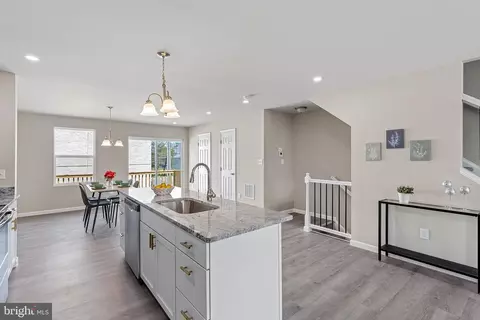420 W 29th St, Wilmington, DE 19802