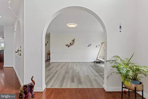 Entry Way - 1422 Olmsted Dr, Bear, DE 19701 photo 5 of 22