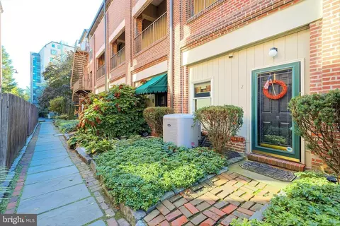 1880 Superfine Ln #2, Wilmington, DE 19802