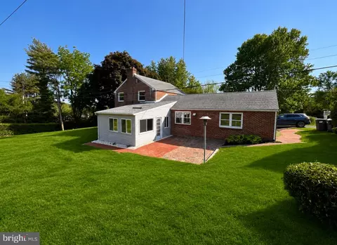 29 Beekman Rd, Wilmington, DE 19809