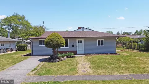 67 Mercer Dr, Newark, DE 19713