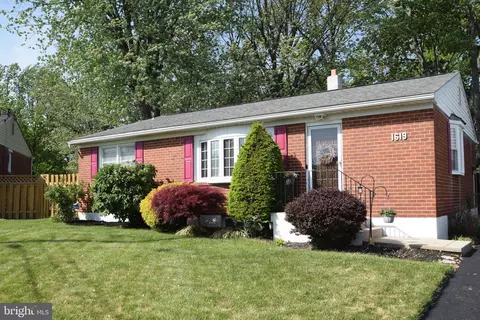 1619 Bolton Rd, Wilmington, DE 19810