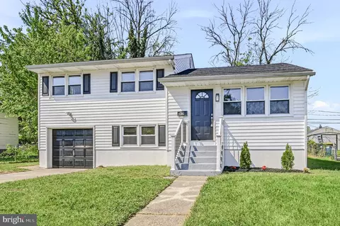 42 Briarcliff Dr, New Castle, DE 19720