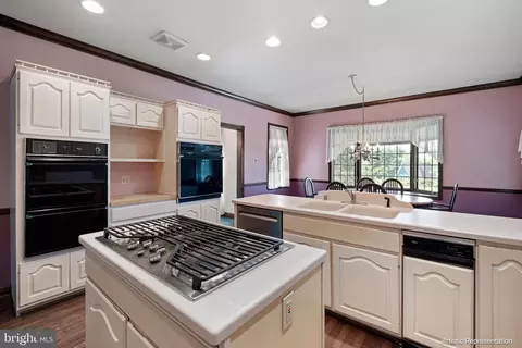 Kitchen - 22 S Main St, Middletown, DE 19709 photo 1 of 2