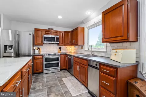 Kitchen - 202 Cain Rue, Newark, DE 19711 photo 2 of 3