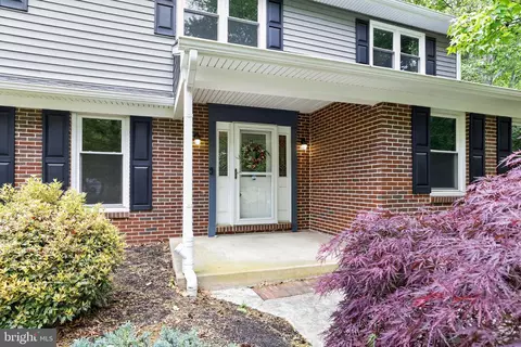 Exterior - 6 Donna Dr, Bear, DE 19701 photo 5 of 7