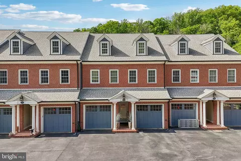 124 Bancroft Mills Rd #13, Wilmington, DE 19806