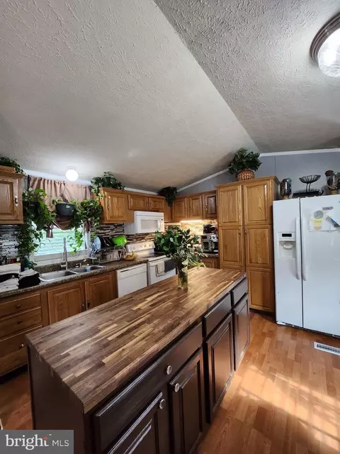 413 Oceanwind Rd #413, Bear, DE 19701 photo 6
