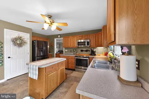 Kitchen - 6 Biltmore Ct, Bear, DE 19701 photo 1 of 4