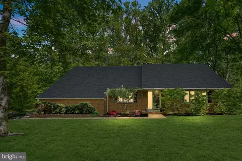 3223 Coachman Rd, Wilmington, DE 19803