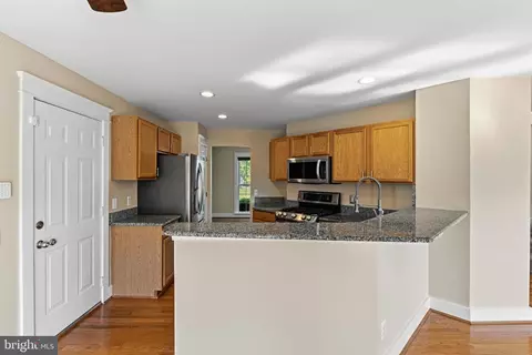 Kitchen - 7 Buttonwood Ct, Newark, DE 19702 photo 5 of 5