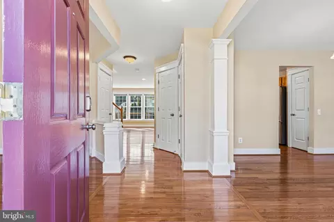 Entry Way - 7 Buttonwood Ct, Newark, DE 19702 photo 1 of 7