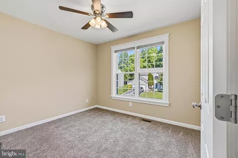 Bedroom - 7 Buttonwood Ct, Newark, DE 19702 photo 1 of 3