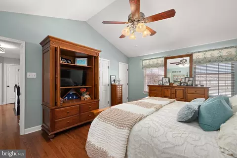 Bedroom - 101 Spaniel Ct, Townsend, DE 19734 photo 2 of 10