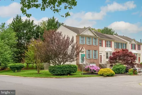 101 Steven Ln, Wilmington, DE 19808