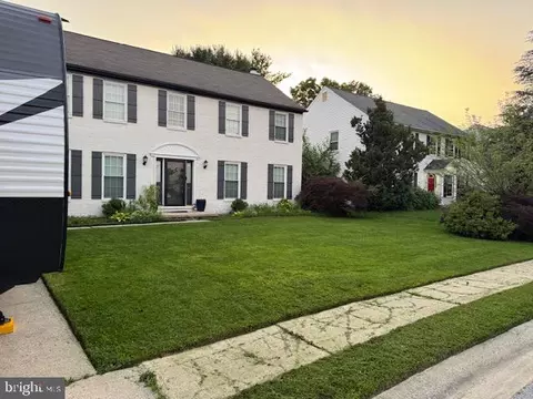 Exterior - 36 Currant Dr, Newark, DE 19702 photo 2 of 4