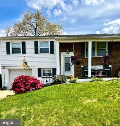 716 Elmtree Ln, Claymont, DE 19703