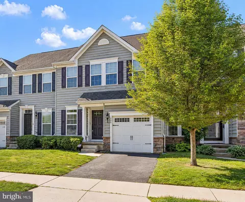 546 Canal Dr, Middletown, DE 19709