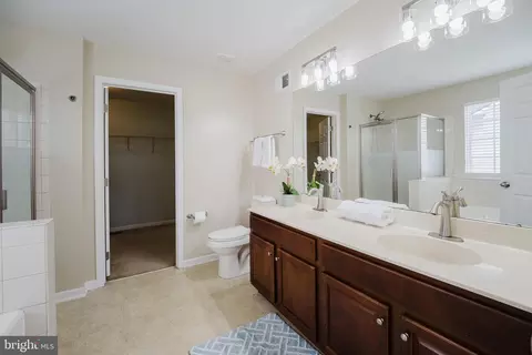Entry Way - 242 Ann Dr, Middletown, DE 19709 photo 9 of 11