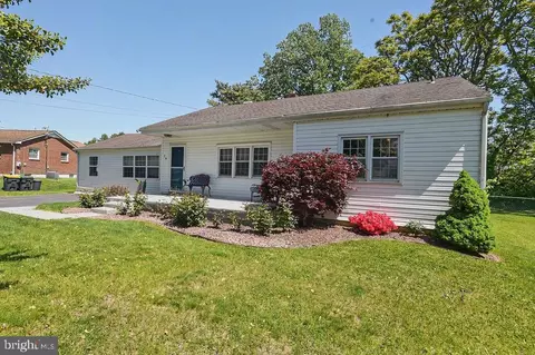 26 Overlook Ave, Wilmington, DE 19808