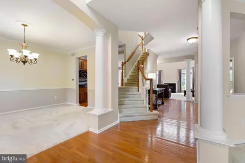 Entry Way - 204 Pilot Ct, Newark, DE 19702 photo 2 of 7