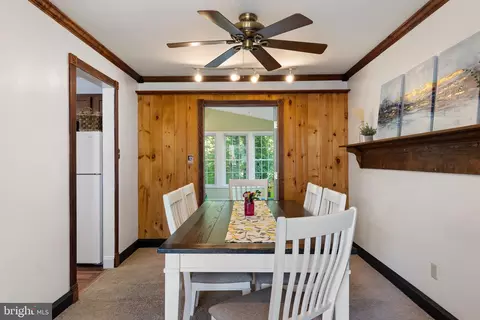 Dining - 130 Hedgewick Dr, Newark, DE 19702 photo 1 of 2
