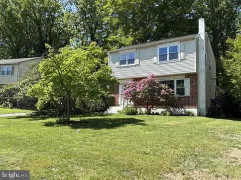130 Hedgewick Dr, Newark, DE 19702