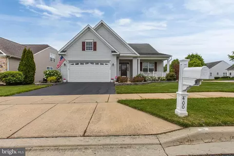Exterior - 400 Topiary Ln, Middletown, DE 19709 photo 3 of 11