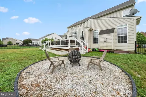 Exterior - 211 E Crail Ct, Middletown, DE 19709 photo 18 of 18