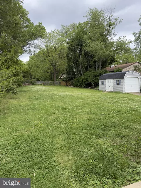 Exterior - 393 Phillips Ave, Newark, DE 19711 photo 5 of 5