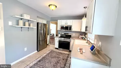 5 Strickland Ct, Newark, DE 19702 photo 32