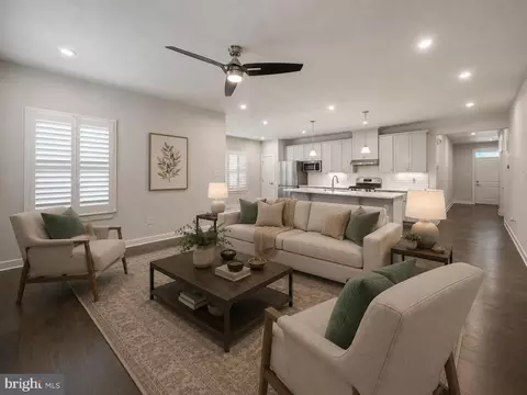 Living - 672 Southerness Dr, Townsend, DE 19734 photo 2 of 3