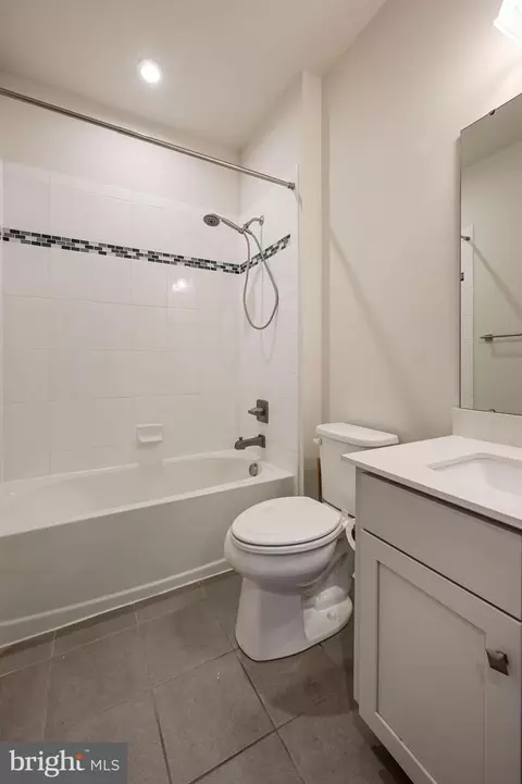 Bath - 672 Southerness Dr, Townsend, DE 19734 photo 2 of 3